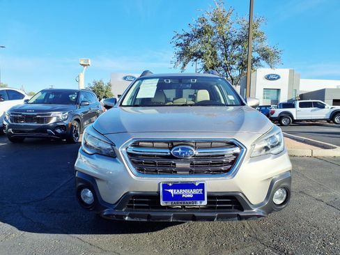 Used 2019 Subaru Outback 2.5i Limited image 2