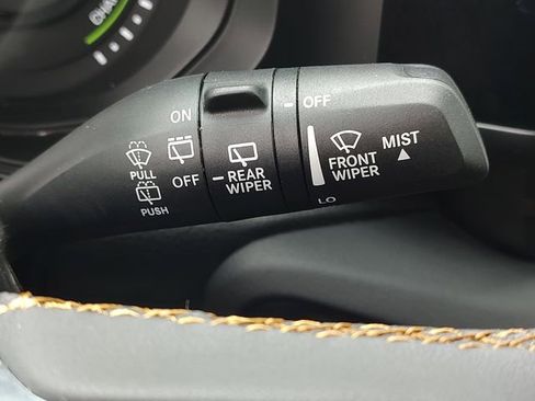 Used 2024 Jeep Wrangler Unlimited Sahara AWD/4WD image 23