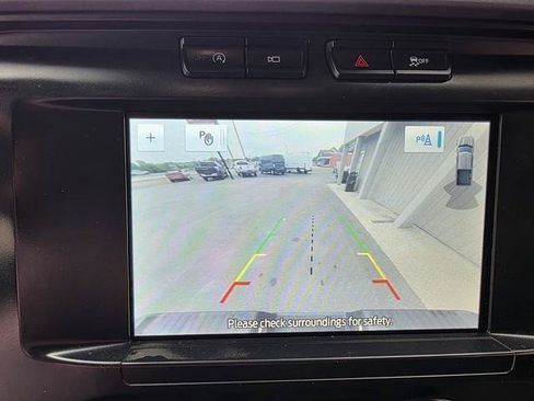 Used 2023 Ford F150 XLT AWD/4WD image 18