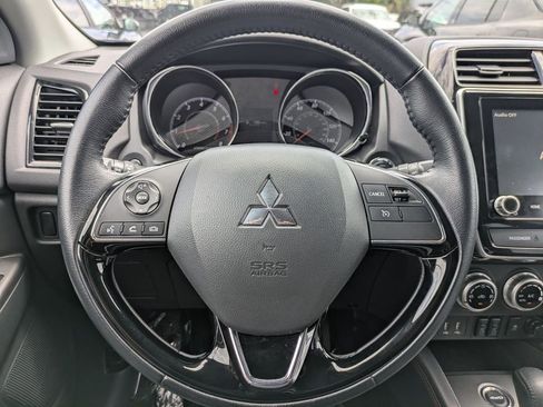 Used 2025 Mitsubishi Outlander Sport SE AWD/4WD image 22
