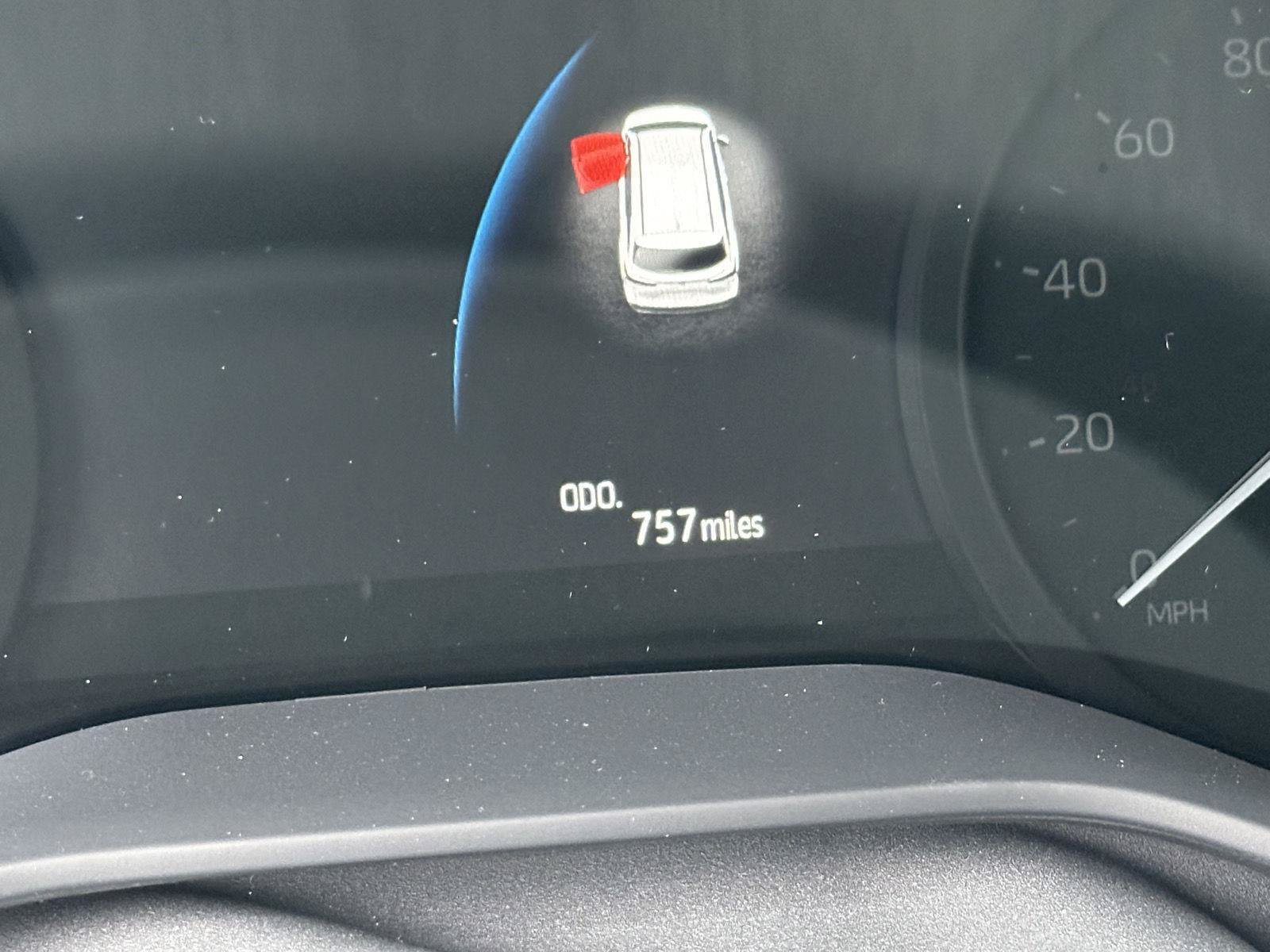 Used 2026 Toyota Sienna XLE FWD image 14