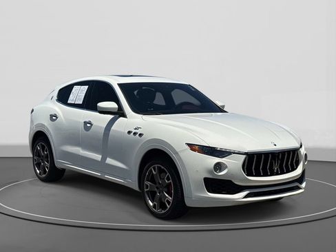 Used 2023 Maserati Levante GT AWD/4WD image 1
