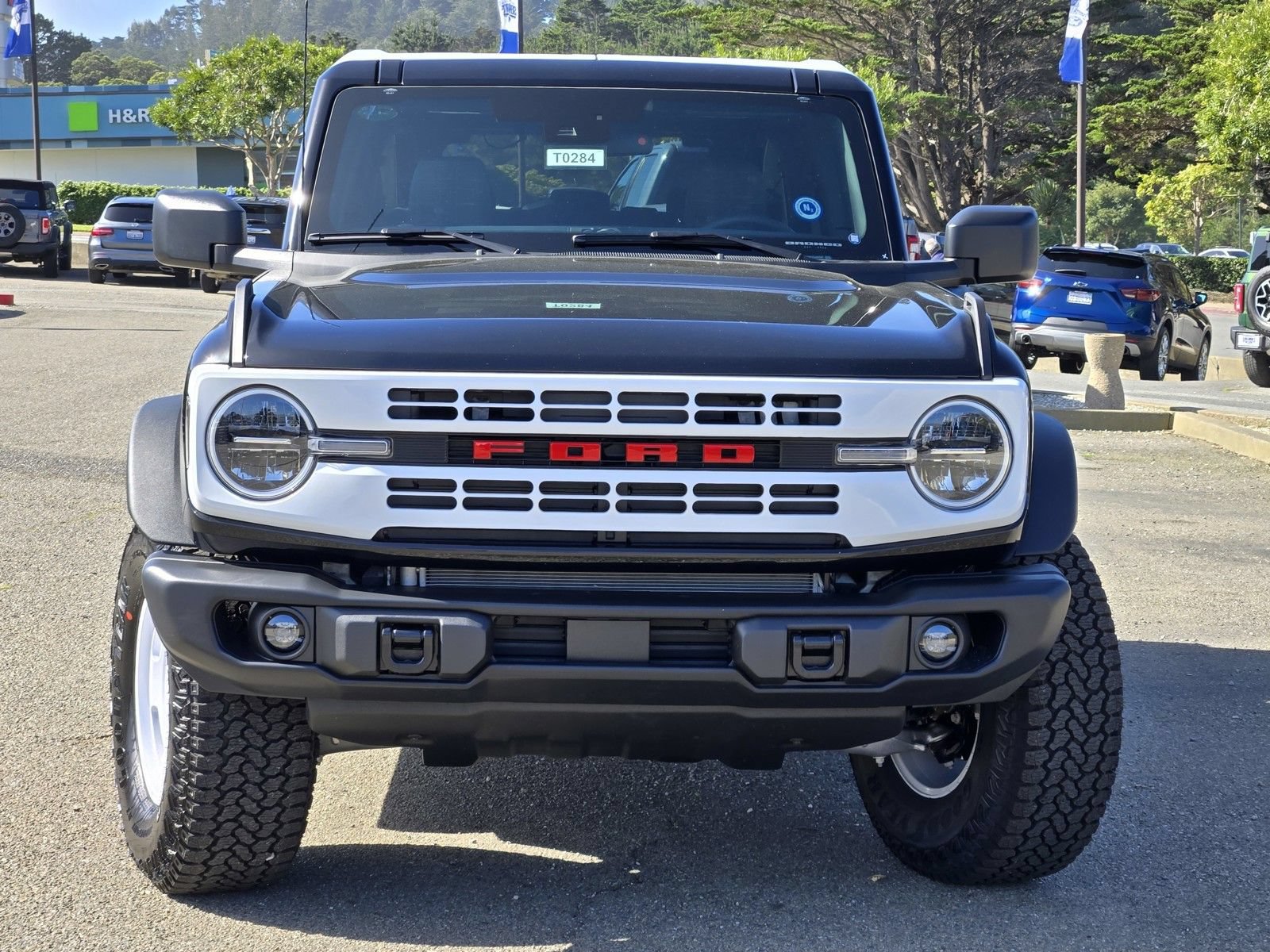 New 2026 Ford Bronco Heritage Edition AWD/4WD image 13