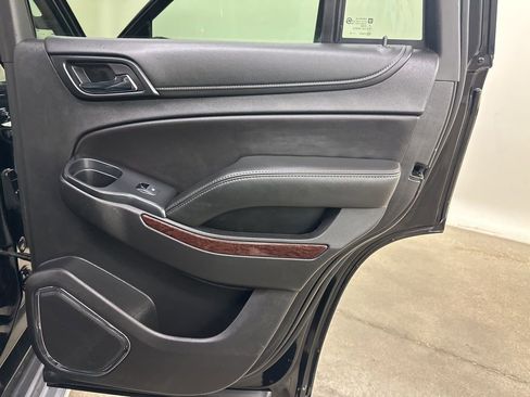 Used 2019 GMC Yukon SLT w/ HD Trailering Package image 22