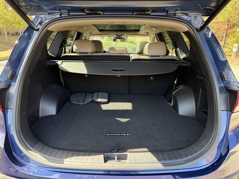 Used 2022 Hyundai Santa Fe SEL w/ Convenience + Premium Package image 28