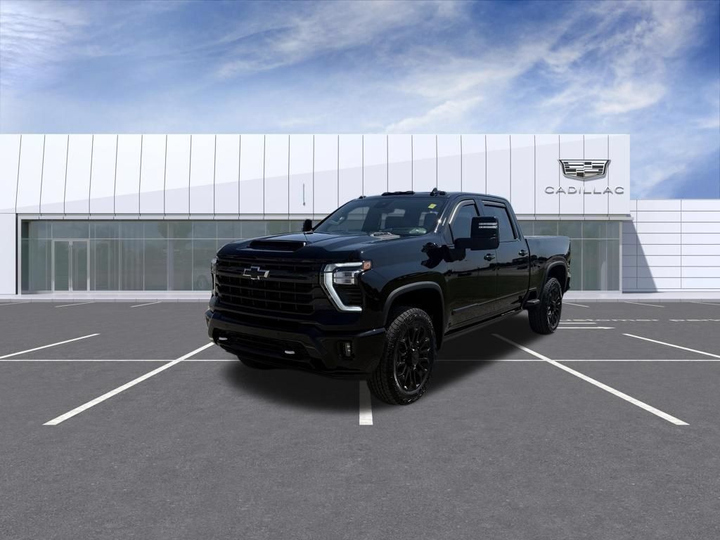 Used 2026 Chevrolet Silverado 2500 High Country w/ Midnight Edition AWD/4WD image 6