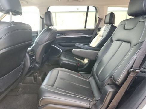 Used 2021 Jeep Grand Cherokee L Limited RWD image 27