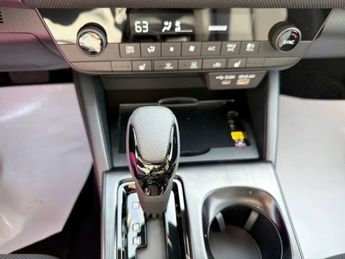 New 2026 Subaru Outback Limited image 27