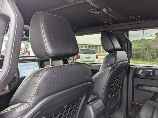 Certified 2024 Ford Bronco Badlands AWD/4WD image 19
