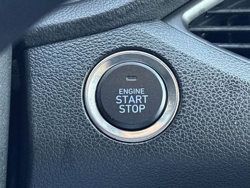 Used 2018 Hyundai Elantra GT w/ Style Package 02 image 29