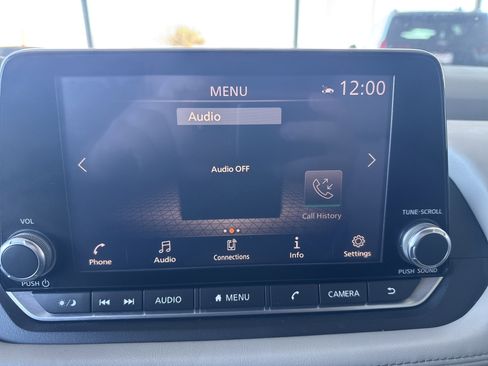 Used 2021 Nissan Rogue SL image 28