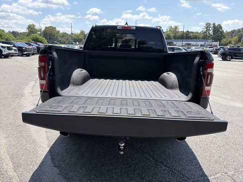 Used 2023 RAM 1500 Laramie RWD image 19