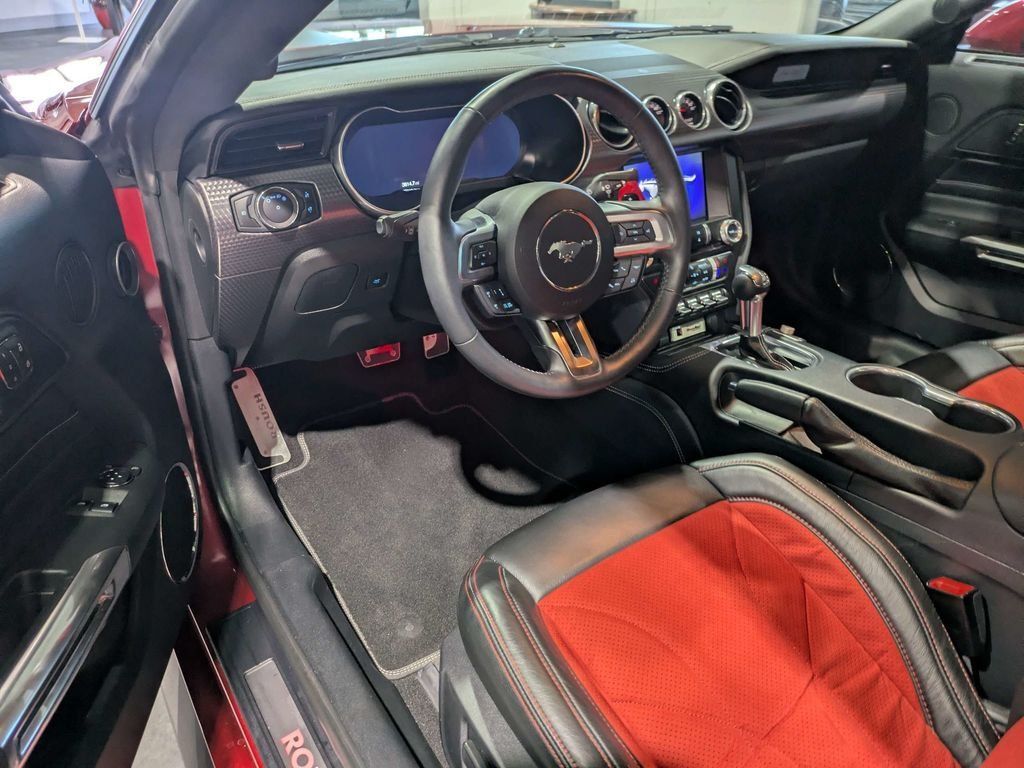 Used 2020 Ford Mustang GT Premium w/ GT Performance Package RWD image 19