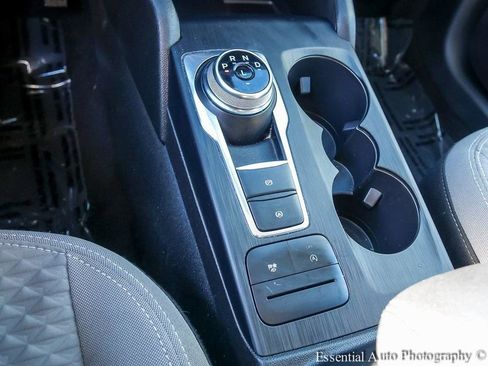 Certified 2022 Ford Escape SE w/ Cold Weather Package image 19