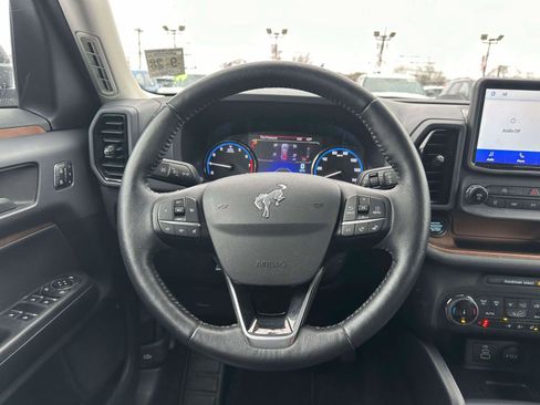 Used 2023 Ford Bronco Sport Outer Banks image 13