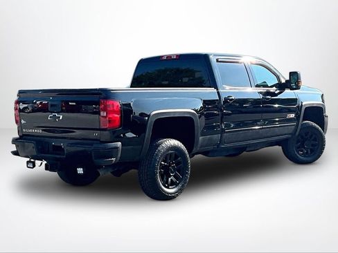 Used 2016 Chevrolet Silverado 2500 LT w/ Midnight Edition AWD/4WD image 3