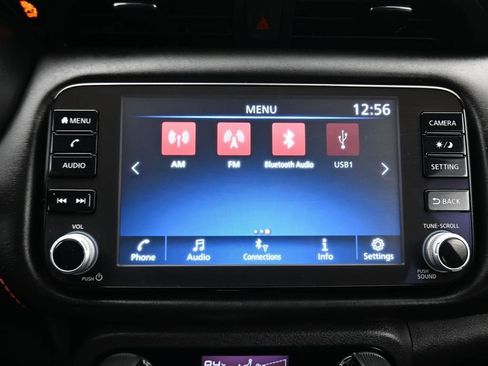 Used 2023 Nissan Kicks SR FWD image 17