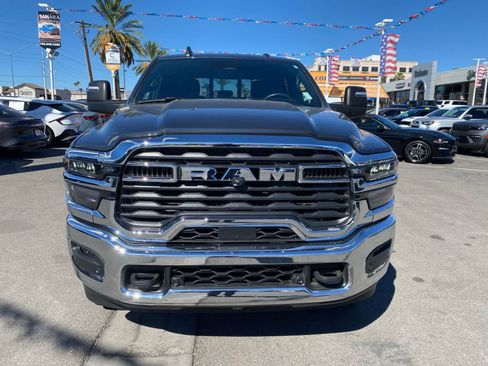 Used 2025 RAM 2500 Tradesman AWD/4WD image 2