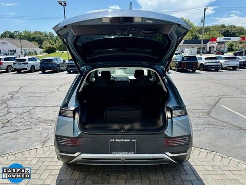 Used 2024 Hyundai Ioniq 5 SE image 12