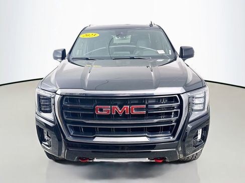 Used 2023 GMC Yukon AT4 w/ AT4 Premium Package image 2
