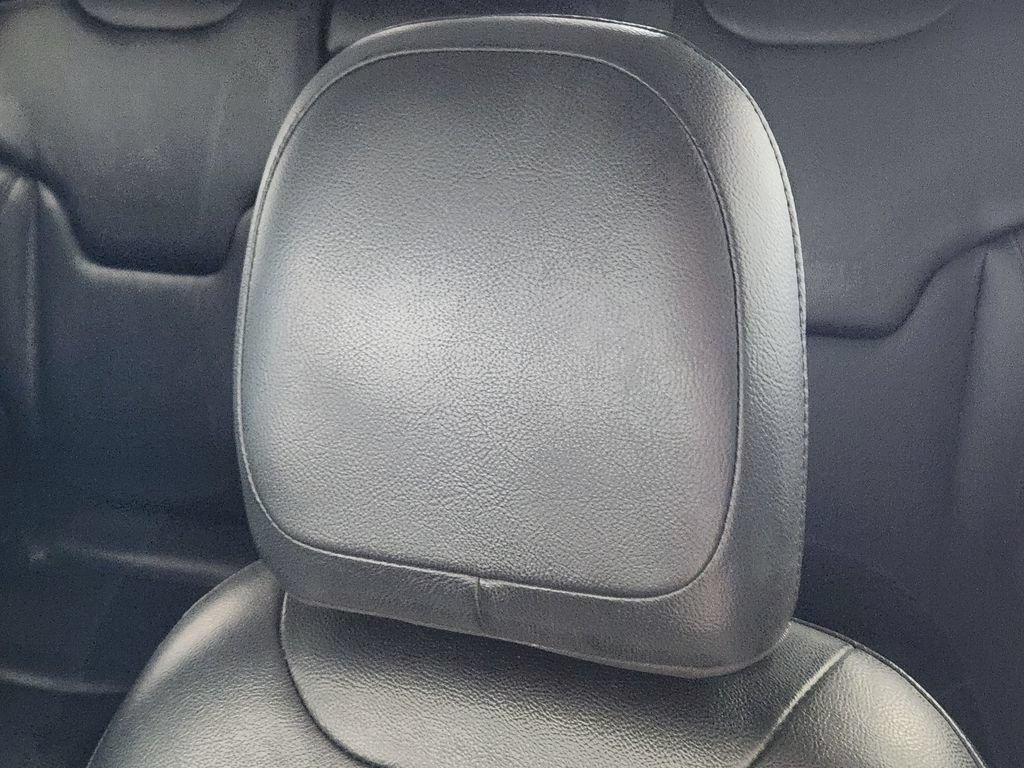 Used 2020 Jeep Compass Limited FWD image 24