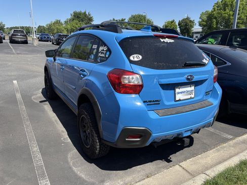 Used 2016 Subaru Crosstrek 2.0i Premium AWD/4WD image 9