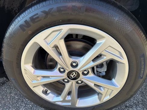 Certified 2023 Hyundai Kona SEL w/ Cargo Package image 12