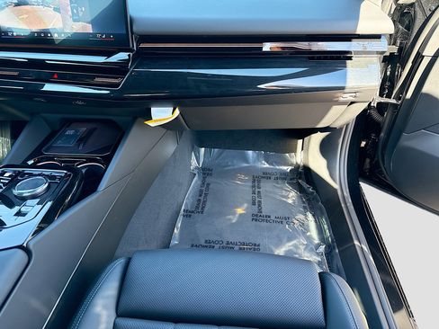 New 2026 BMW 530i w/ M Sport Package image 18