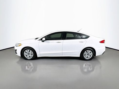 Used 2019 Ford Fusion S FWD image 2