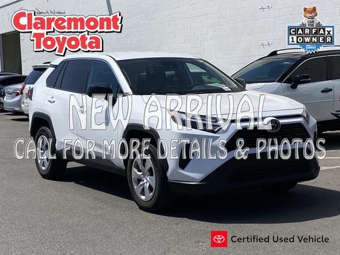 Certified 2025 Toyota RAV4 LE AWD/4WD image 1