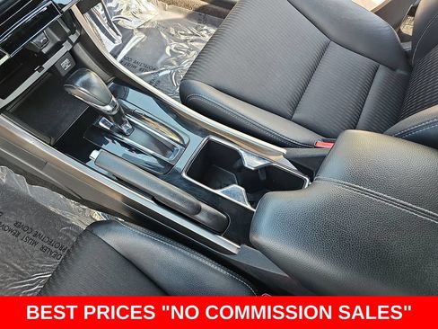 Used 2017 Honda Accord Sport image 22