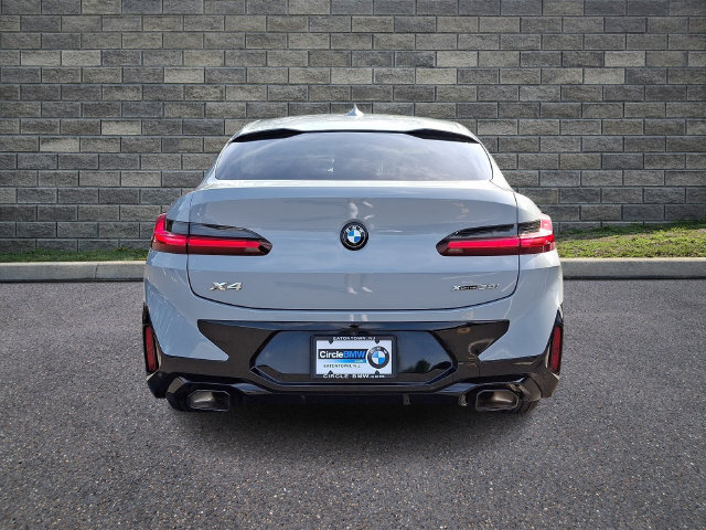 Used 2024 BMW X4 xDrive30i w/ M Sport Package AWD/4WD image 5