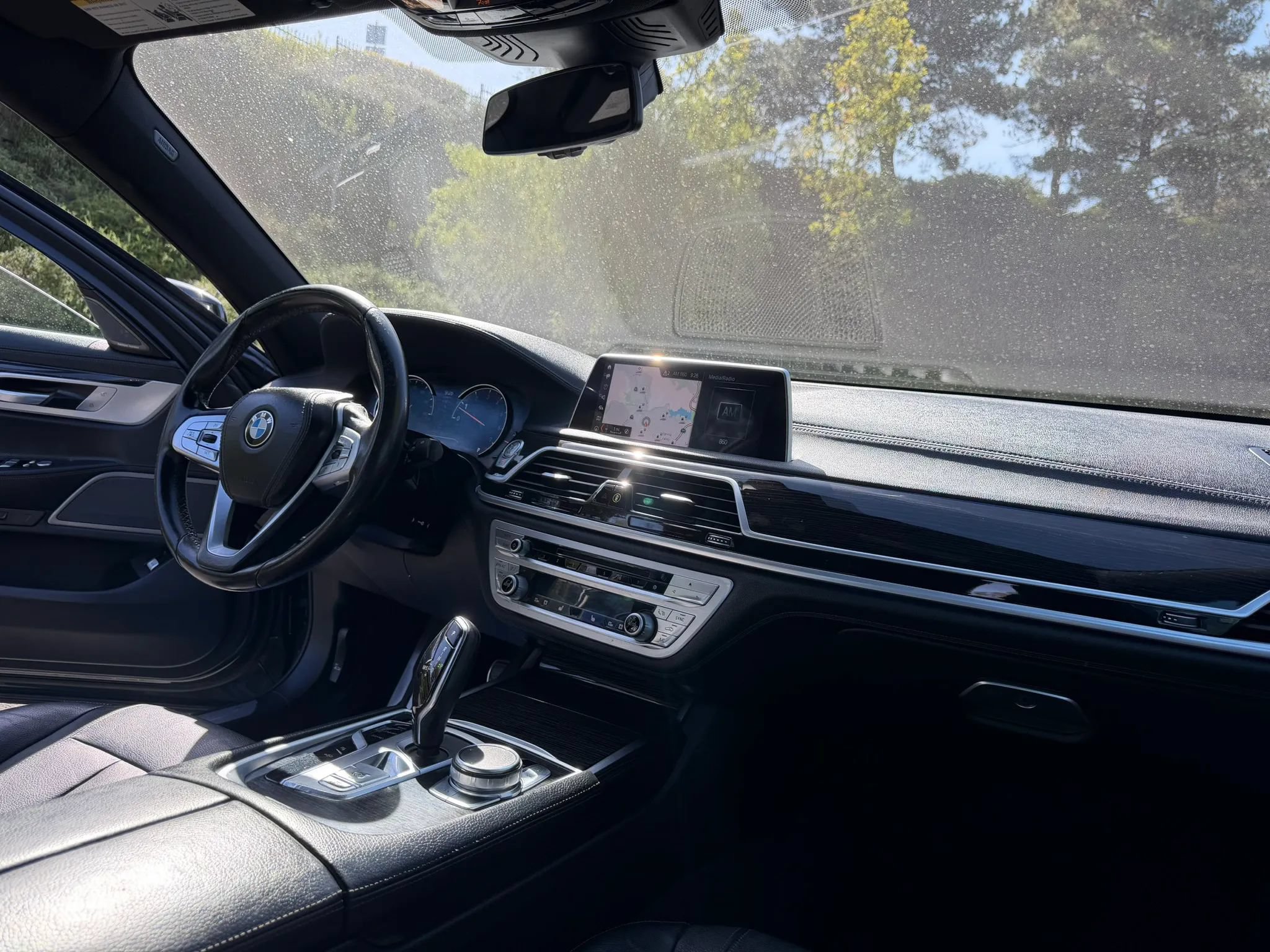 Used 2019 BMW 740i w/ M Sport Package RWD image 23