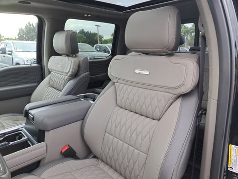 New 2026 Ford F350 Platinum w/ Platinum Plus Package image 20