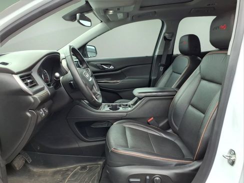 Used 2023 GMC Acadia AT4 w/ Trailering Package AWD/4WD image 4