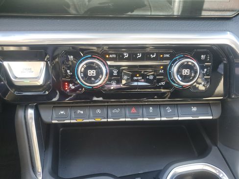 Used 2023 GMC Sierra 1500 Denali w/ Denali Reserve Package image 29