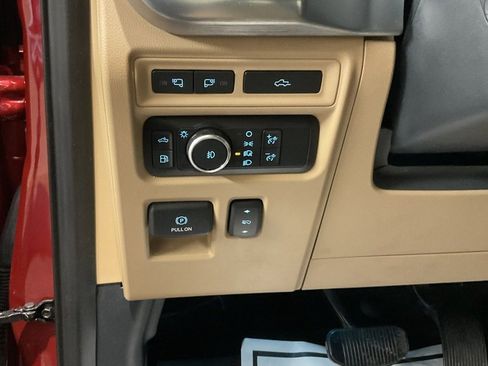 Used 2021 Ford F150 Lariat w/ Equipment Group 502A High image 8