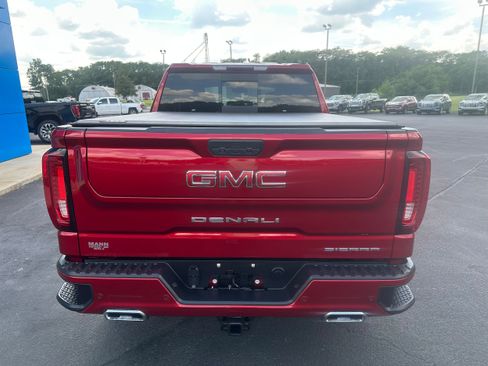 Used 2021 GMC Sierra 1500 Denali w/ Driver Alert Package II image 8