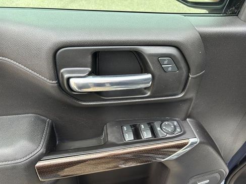 Used 2020 Chevrolet Silverado 1500 RST w/ Texas Edition image 14