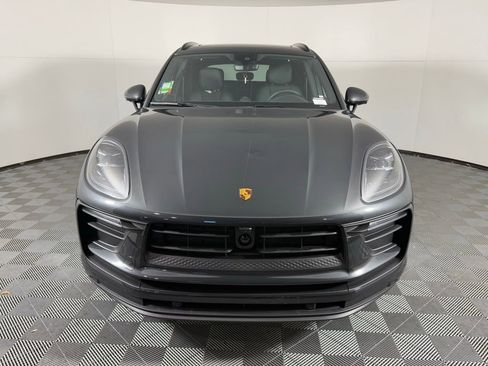 New 2026 Porsche Macan image 10