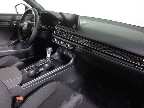 Certified 2025 Honda Civic Sport image 23