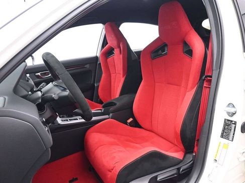 Used 2024 Honda Civic Type R image 16