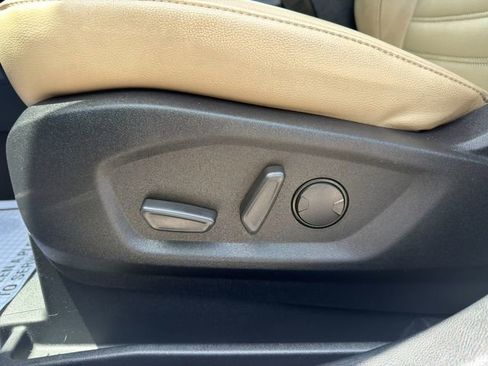 Used 2022 Ford Edge SEL w/ Convenience Package AWD/4WD image 18