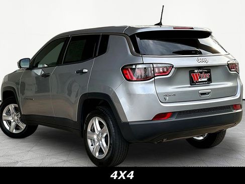Used 2023 Jeep Compass Sport AWD/4WD image 4