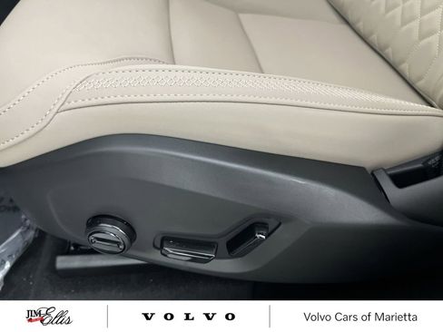 New 2026 Volvo XC60 B5 Core w/ Climate Package image 12
