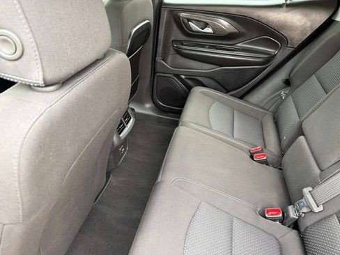 Used 2024 GMC Terrain SLE AWD/4WD image 14