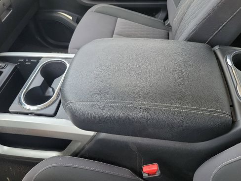 Used 2020 Nissan Titan SV w/ SV Convenience Package image 20