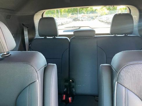 New 2026 Buick Enclave Preferred w/ Power Package image 13