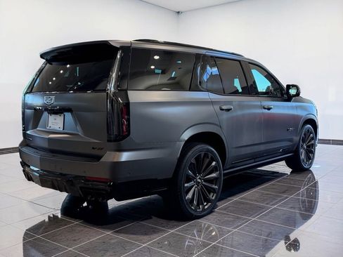 New 2026 Cadillac Escalade V image 6