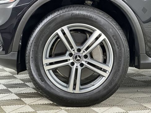 Used 2020 Mercedes-Benz GLC 300 4MATIC image 32